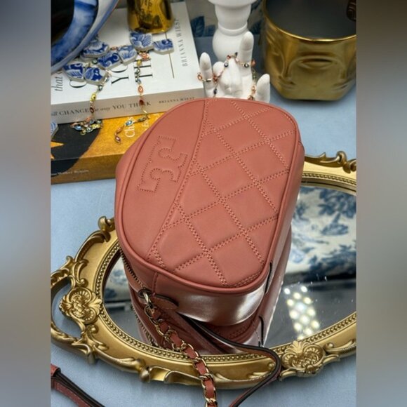 🆕 TORY BURCH 🧿 NWOT Savannah Chain Link Camera Bag, Pink Salmon AUTHENTICATED - Picture 14 of 16